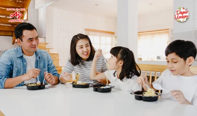 Bentuk Pola Makan yang Baik dengan Makan Bersama Keluarga