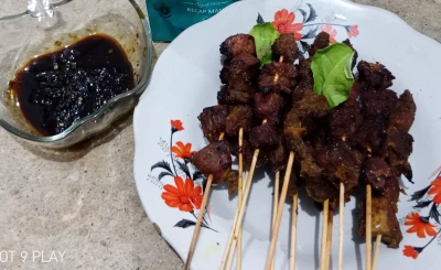 Sate kambing sambal andaliman