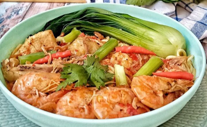 Noodle Shrimp Red Curry