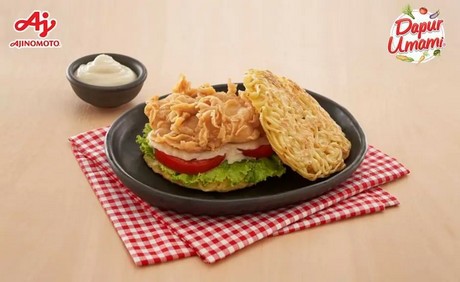 Burger Mie Ayam Crispy Ala Sajiku®
