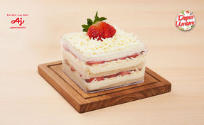 Cheesy Berry Dessert Box ala Mayumi®