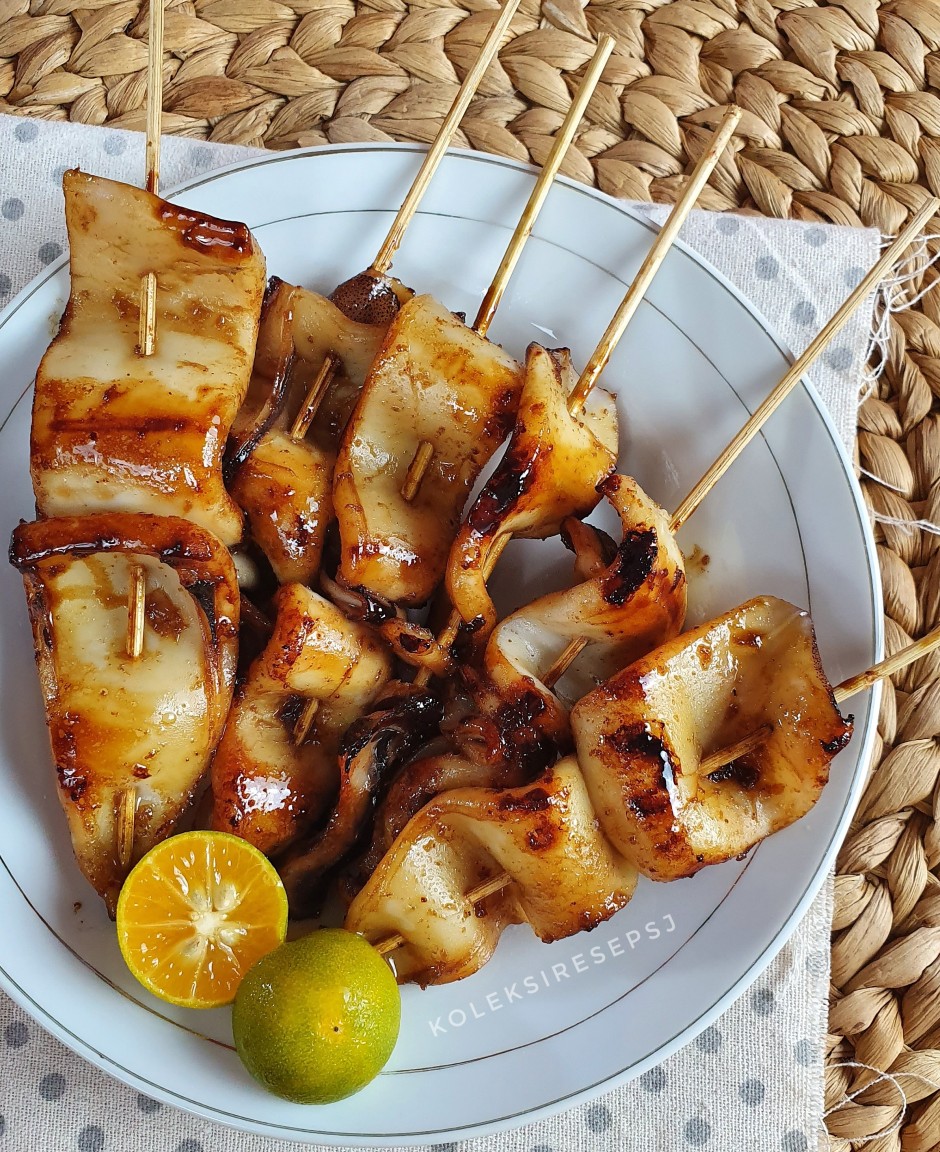 SATE CUMI BAKAR