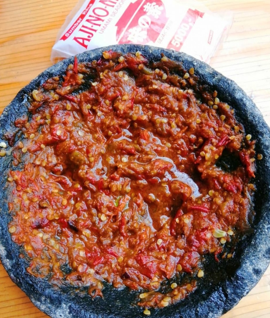 Sambel pecel lele kaki lima mantap