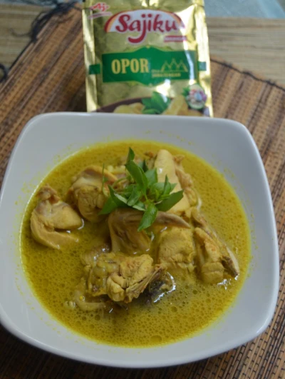 Ayam Opor Sajiku