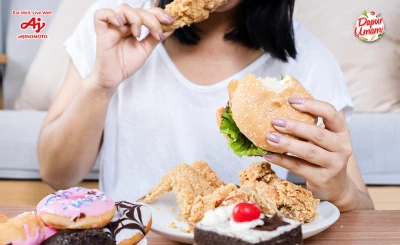 5 Tanda Stress Eating Muncul di Dirimu dan Cara Menguranginya