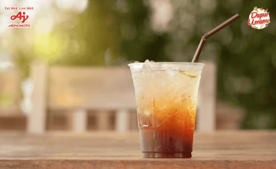 Kenapa Es Teh Sebaiknya Tidak Diminum Saat Makan?