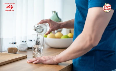 Ketahui Kebutuhan Konsumsi Cairan Harianmu di Dapur Umami