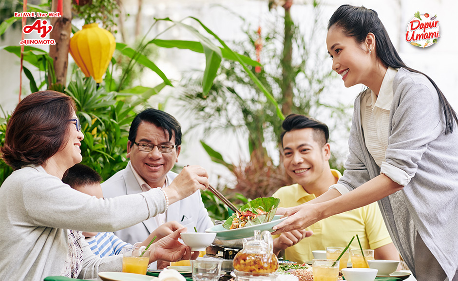 Menghubungkan Generasi Melalui Makanan