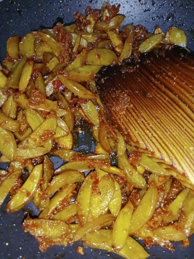 Recook Sambal jengkol iris