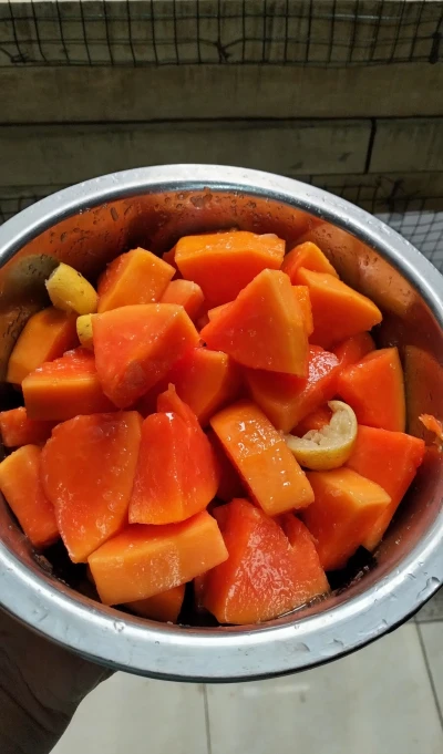 Banyak Konsumsi Buah