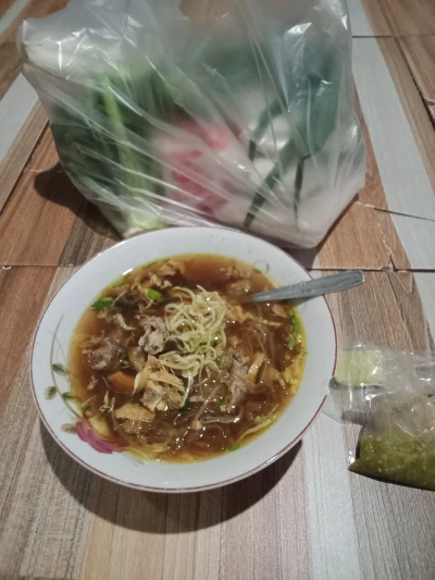 Belanja keperluan menu masakan utk besokk pagi