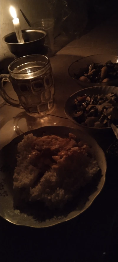 Buka Puasa Dalam Kegelapan