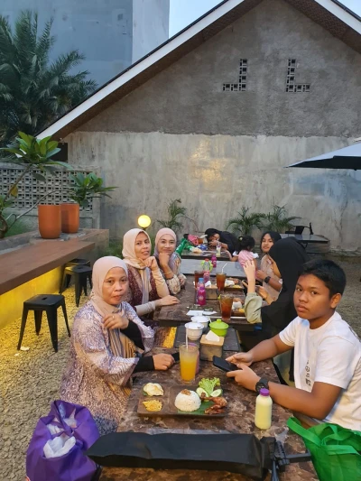 Bukber Dan Reuni