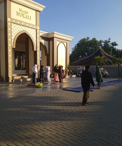 #CeritaIduladha SHOLAT IED HARI PERTAMA IDUL ADHA