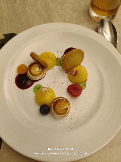 Dessert cantik tapi bukan selera 😂