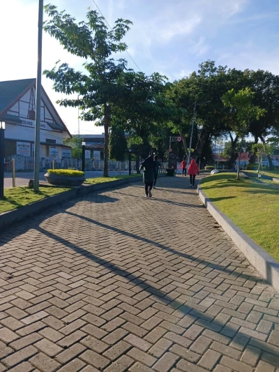 #HidupLebihSehat Setelah Lebaran, Day 6 : Jalan Pagi