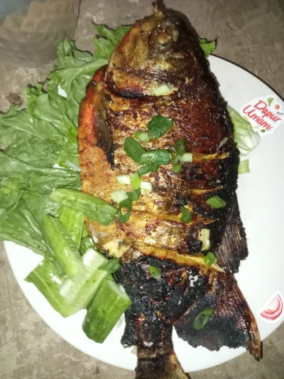 Ikan Bakar sebelum weekend Berakhir