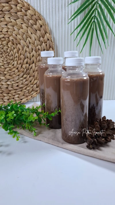 Indahnya Berbagi Takjil Untuk Sesama