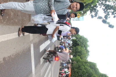 Jurnal Ramadhan: Berbagi Takjil