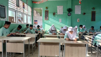 Jurnal Ramadhan: Keutamaan Membaca Alquran di Bulan Ramadhan