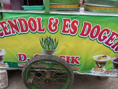 #JurnalRamadan Es Doger dan Es Cendol Untuk Buka Puasa