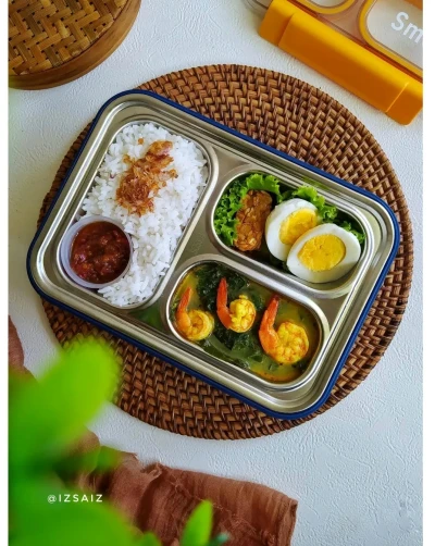 Kembali ke rutinitas dengan menyiapkan bekal sehat