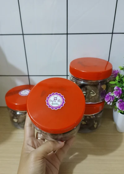 kue Kering Tetap dicari meski Lebaran Telah Usai