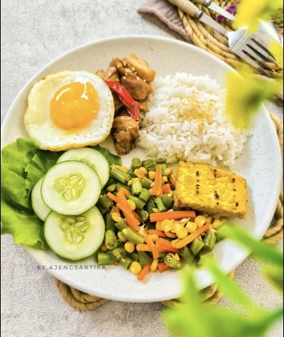 Makan Siang Penuh Nutrisi dalam #PiringSehatKeluarga