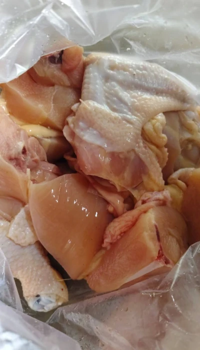 Memilih Ayam Yang Segar