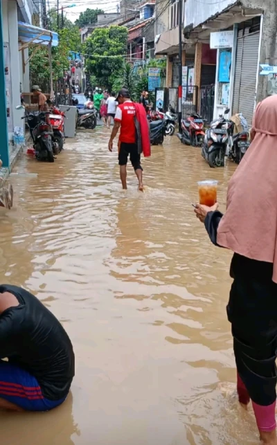 Menikmati Banjir Di Awal Ramadhan