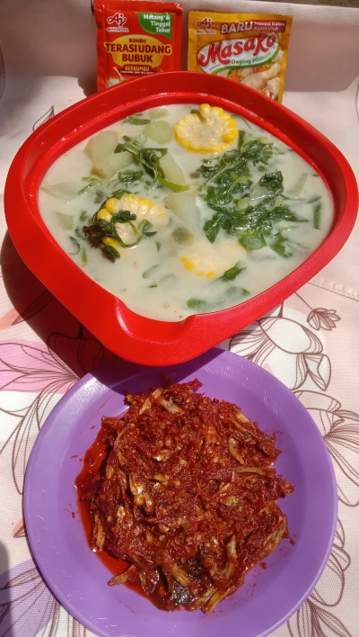 Menu siang hari yang panas membara