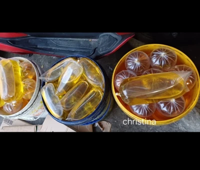 Minyak curah atau minyak kemasan?