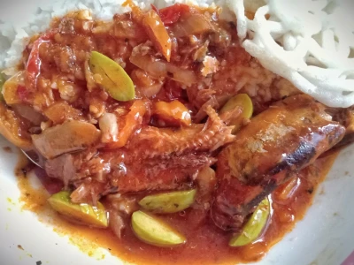 Nasi Sarden Pete Pedas Buat Makan Siang