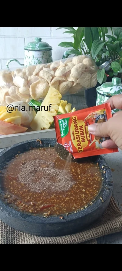 Ngerujak Yuukk
