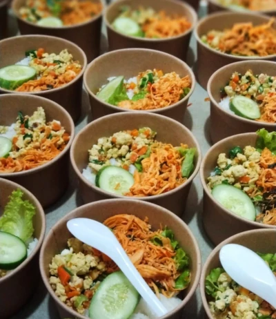 Rice Bowl, Makan Bersama di Kantor