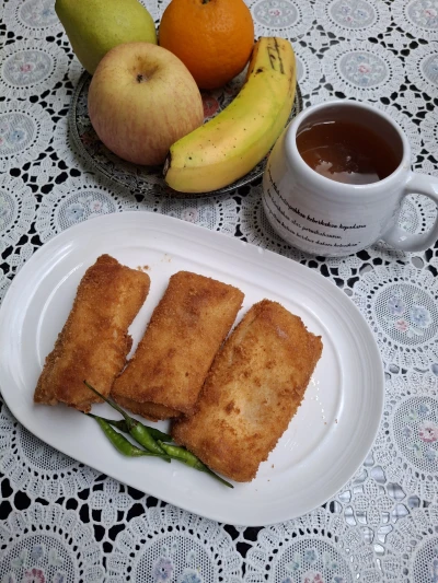 Risol mayonaise dan buah2an