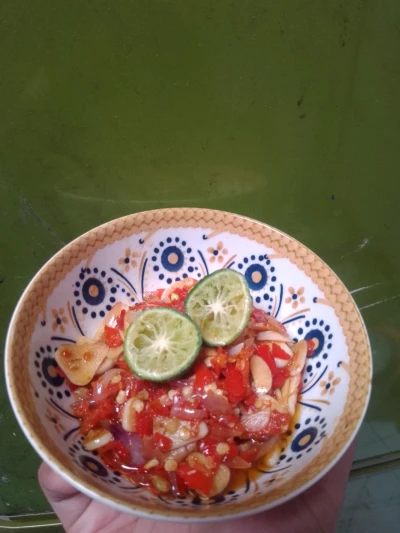 Sambal terasi membuat makan jadi nikmat