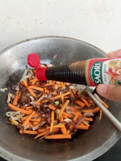 Saori Saus Tiram Teman Segala Tumisan