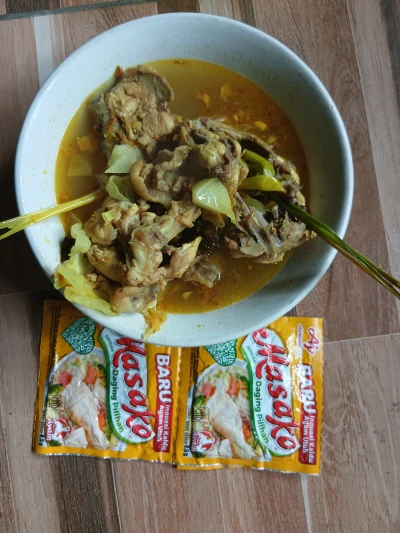 Sayur kuning ayam