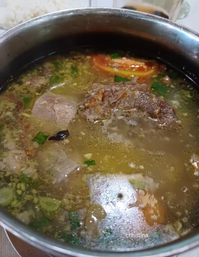 Sop Iga bikin hangat