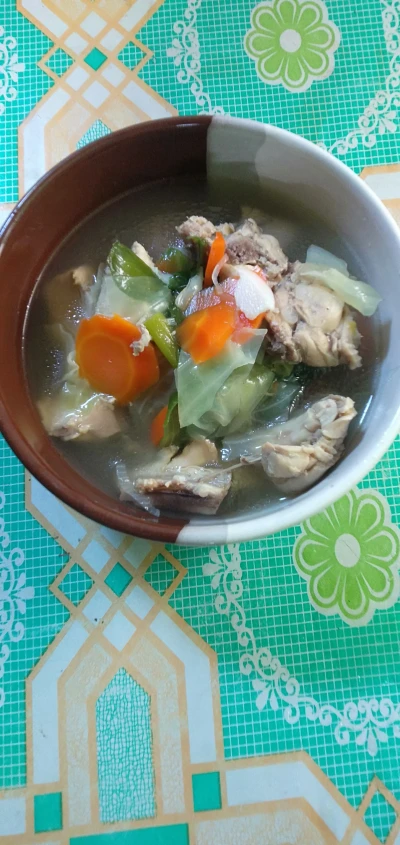 Soup Ayam Jahe dengan Bijak Garam