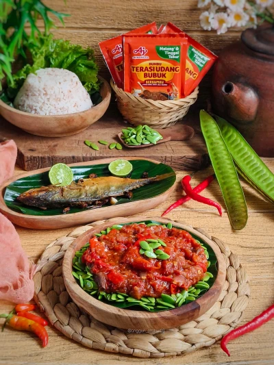 STECU STECU... Sambal Terasi Petai Selong