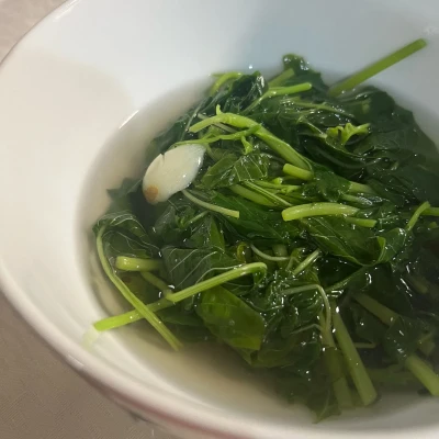 Tips membuat sayur bayam agar tetap hijau