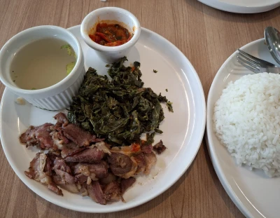 Tumis beef daun pepaya