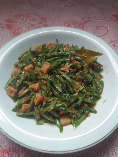 Tumis Kacang Panjang Tempe