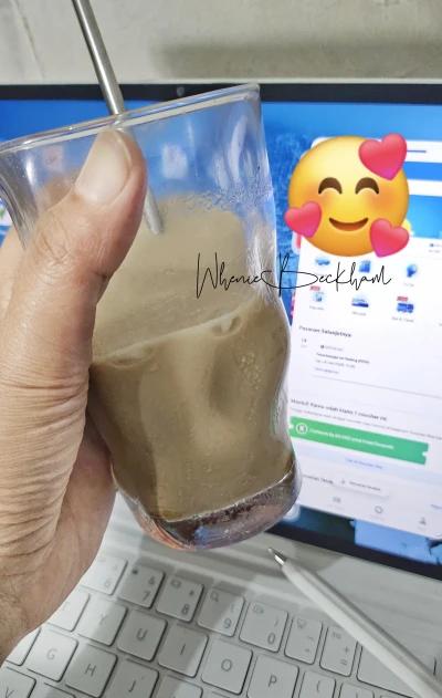 WAR TIKET PESAWAT DI TEMANI SPANISH LATTE