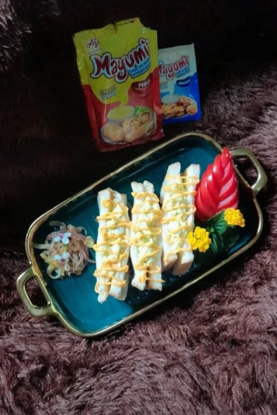 "Egg Sando Cheese Mayumi"