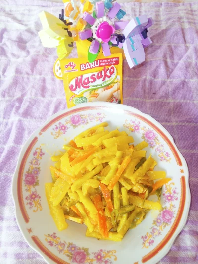 Acar Kuning Timun Wortel