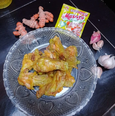 AYAM BUMBU KUNING