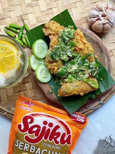 Ayam Geprek Sambal Hijau